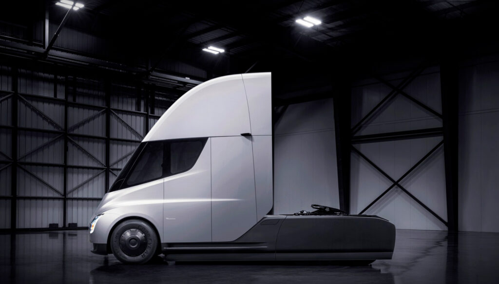 Tesla præsenterer fræk elektrisk sportsvogn 3 Tesla Semi