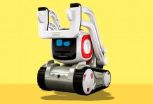 Anki Cozmo 3 Cozmo