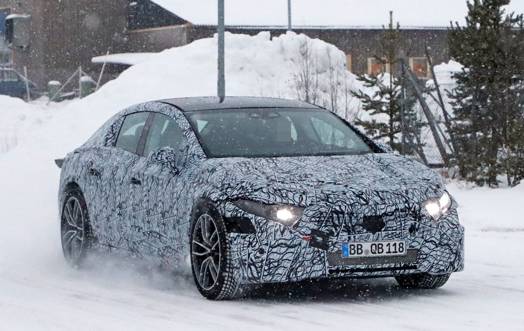 Camoufleret Mercedes-Benz EQS spottet i Sverige 3 mercedes eqs 56
