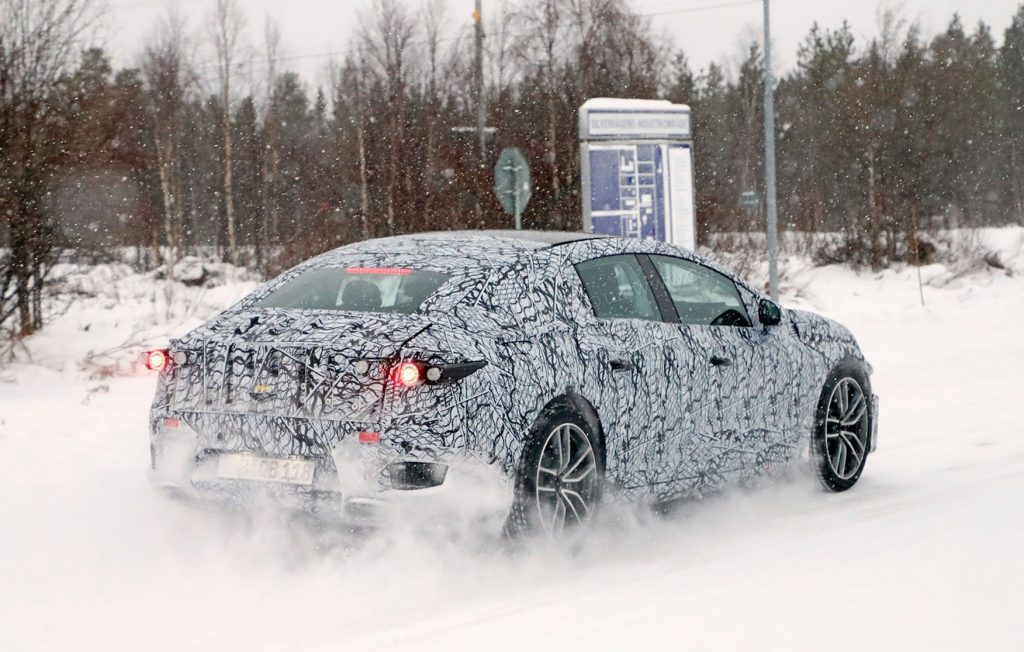 Camoufleret Mercedes-Benz EQS spottet i Sverige 4 mercedes eqs 57