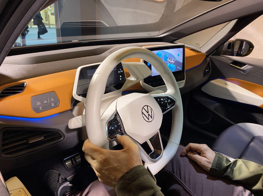 Video: Første kig på Volkswagens ID.3 5 Skærmbillede 2020 01 15 kl. 12.29.22 1