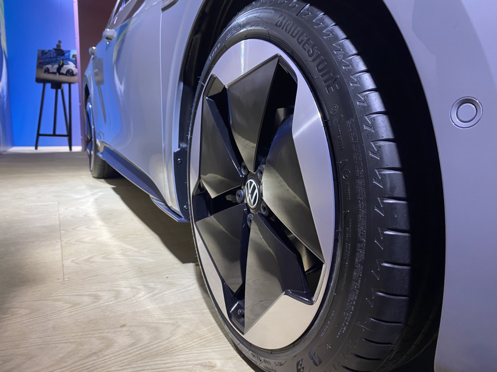 Video: Første kig på Volkswagens ID.3 4 Skærmbillede 2020 01 15 kl. 12.29.30 1
