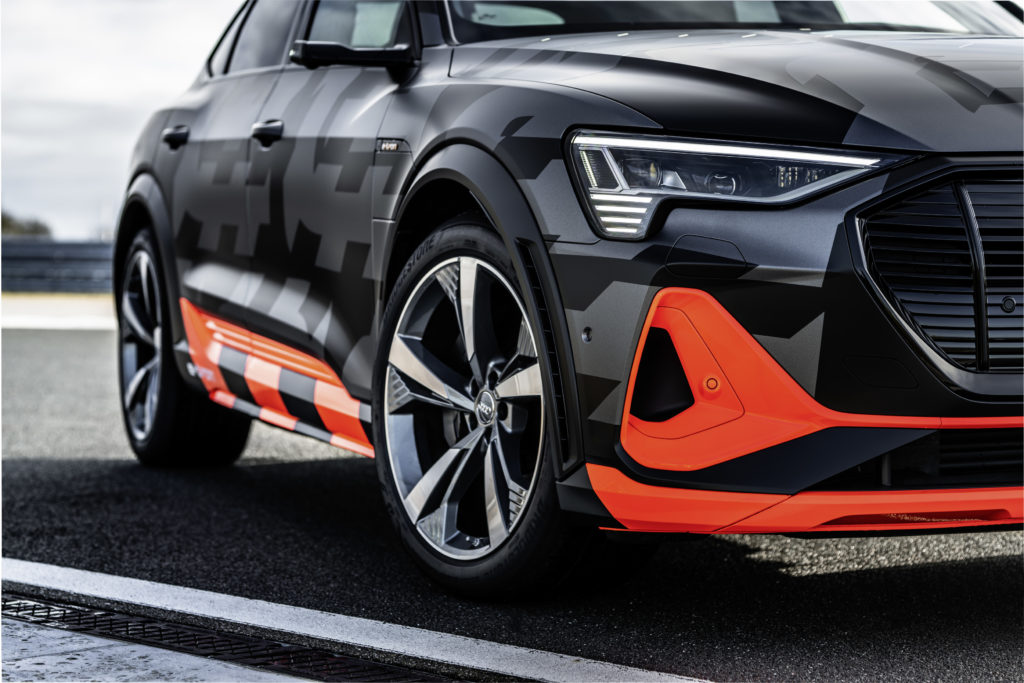 Audi e-tron S bliver verdens første elbil med tre motorer 6 A201520 medium