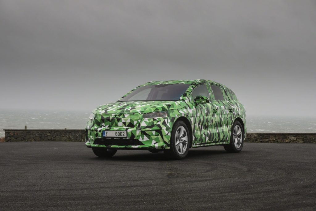 Skodas elektriske SUV Enyaq iV får trækkrog 5 SKODA ENYAQ Covered Drive 10 1920x1280 1