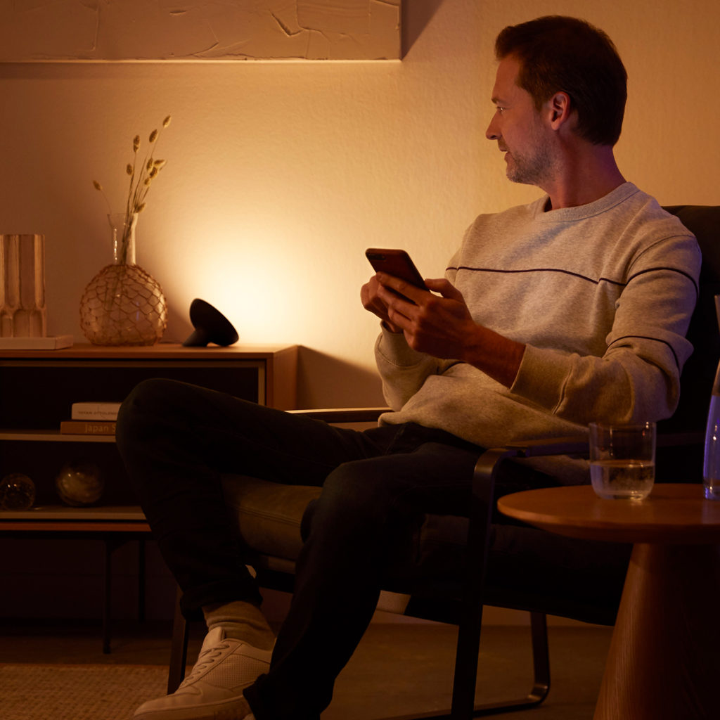 Philips Hue – her er årets sommerkollektion 10 2020 0616 bloom 02