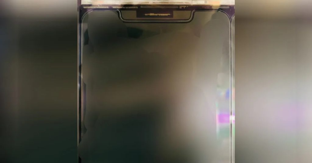 Er dette den lille iPhone 12? 5 iphone 12 live image leak