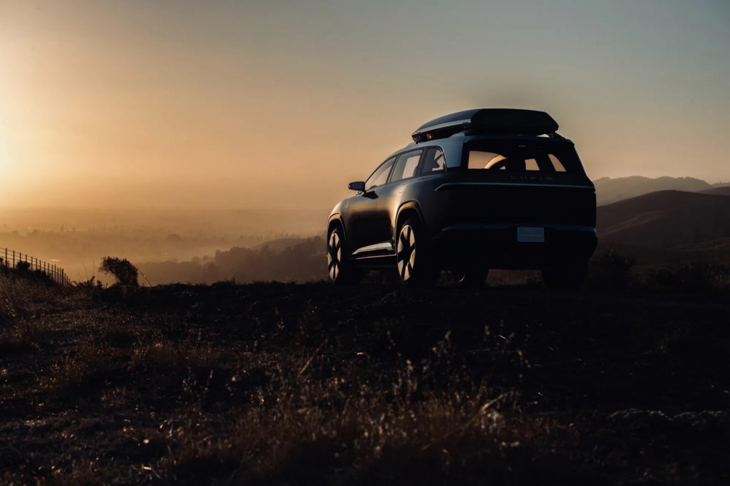 Lucid teaser for ny, elektrisk SUV 3 2 2.jpg