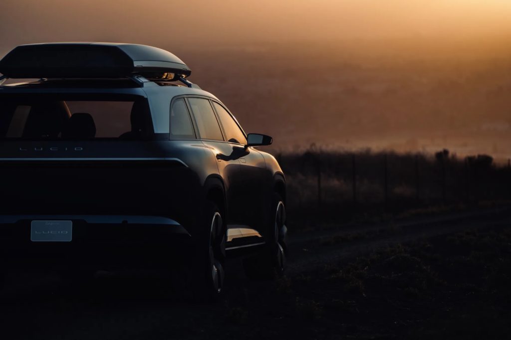 Lucid teaser for ny, elektrisk SUV 5 4 2.jpg