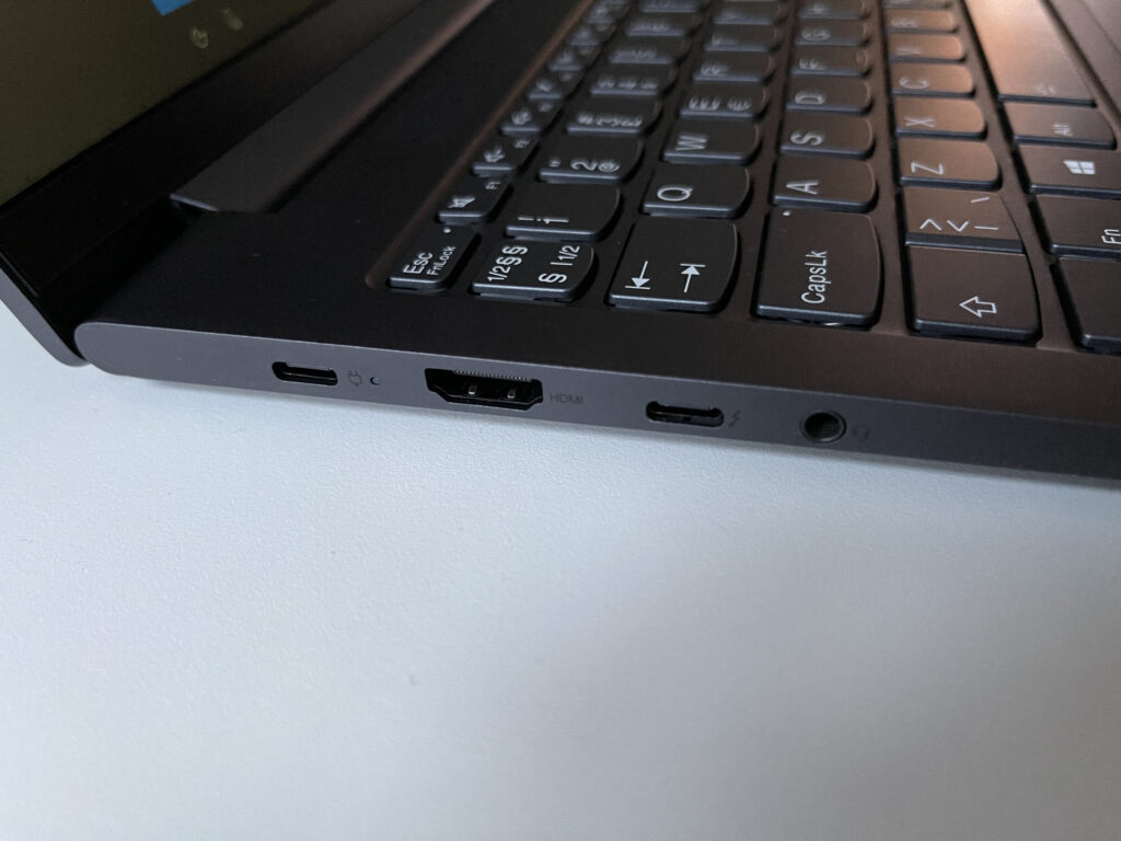 Anmeldelse: Lenovo Yoga Slim 7 4 IMG 0161