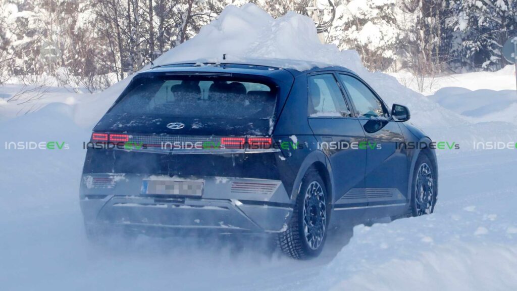 Her er de første billeder af den nye Ioniq 5 fra den virkelige verden 5 hyundai ioniq 5 spied without camouflage 5