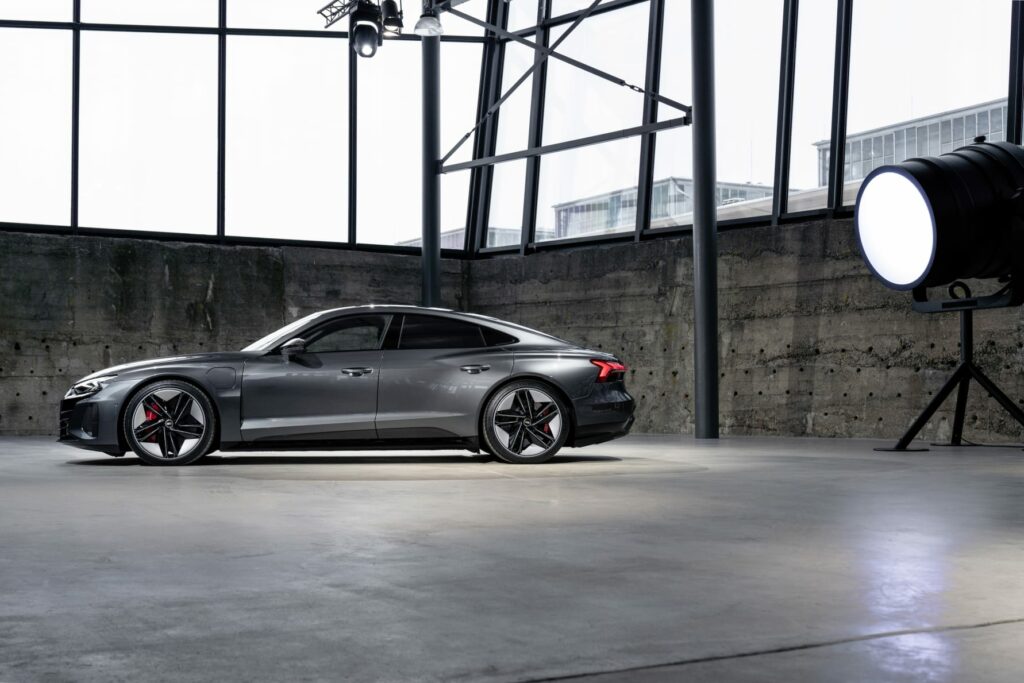 Audi klar med ny topmodel: e-tron GT 3 yc45n08fasux6laycune 1