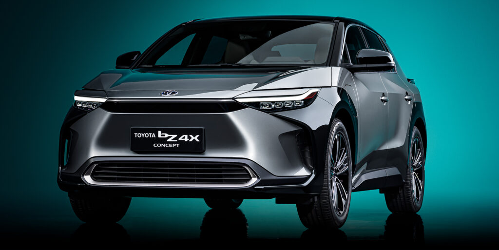 Toyota afslører deres første elektriske SUV 2 Toyota bZ4X