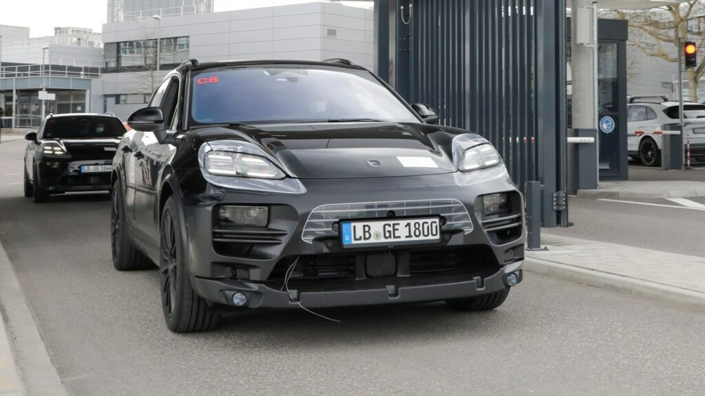 Efter Taycan – nu tester Porsche sin næste elbil 4 Porsche Macan BEV Prototype 5