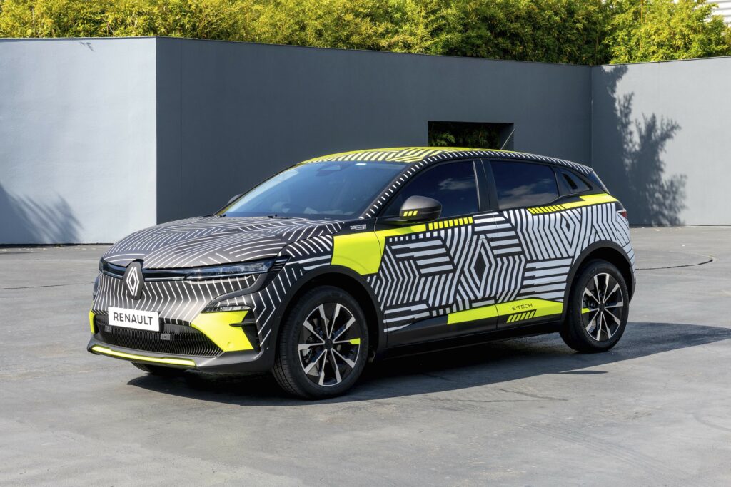 Elektrisk Renault MeganE testes nu på vejene 2 Megane e4