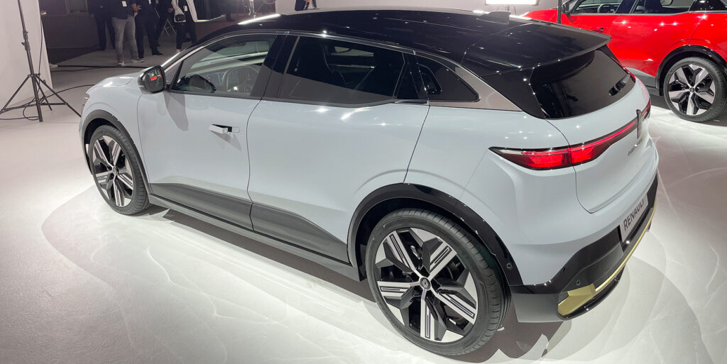 Første kig: Renault Megane E-Tech Electric 4 2021 0906 renault megane 002