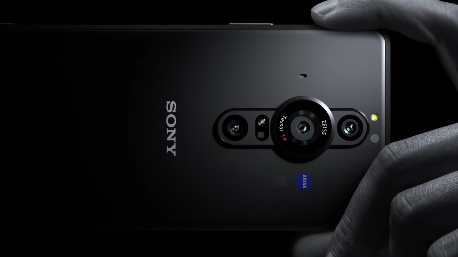 Sony introducerer ny smartphone med vildt kamera - Xperia Pro-I