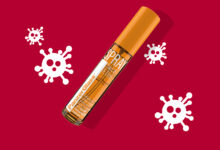 Dansk spray udrydder Corona på mobilen 2 Spray Twice A Day