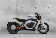 Finner laver elektrisk motorcykel uden hjulnav 5 2022 0514 verge ts 02