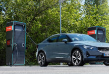 Dagens iNPUT: Fører må i retten for drab med Tesla autopilot | E.ON opsætter 1.000 nye ladepunkter | Rekordhøj produktion af vind- og solkraft 5 autopilot