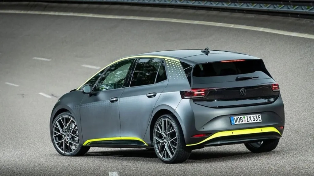 Faceliftet Volkswagen ID.3 og GTX-model kommer i 2023 15 Faceliftet-Volkswagen-ID.3-og-GTX-model-kommer-i-2023