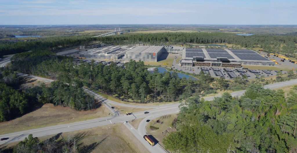 Ny gigantisk LEGO-fabrik skal bygges i USA 2 New AMS factory aerial