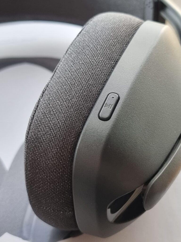 Anmeldelse: Logitech Zone Vibe Wireless 5 20221024 155448