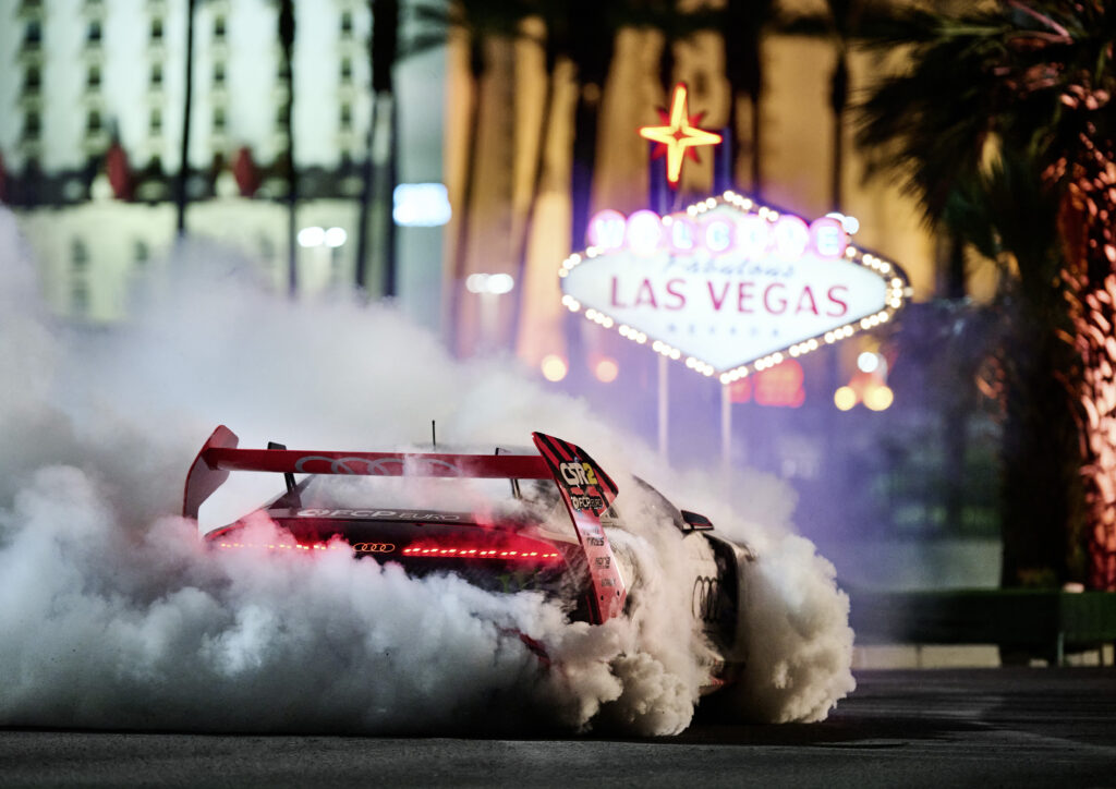 Se Ken Block tæske en elektrisk Audi S1 rundt i Las Vegas 3 A225872 large