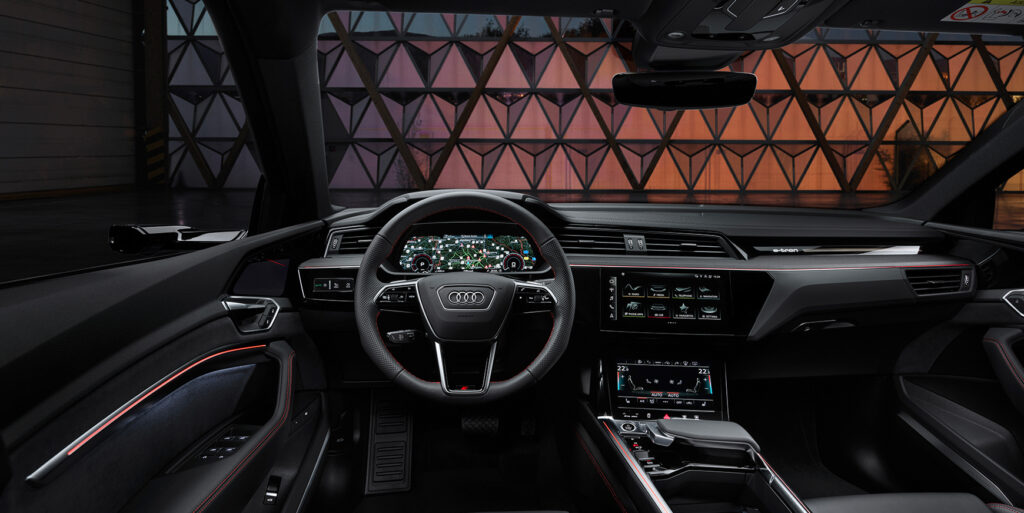 Nu får Audi e-tron nyt navn og længere rækkevidde 2 Audi e-tron