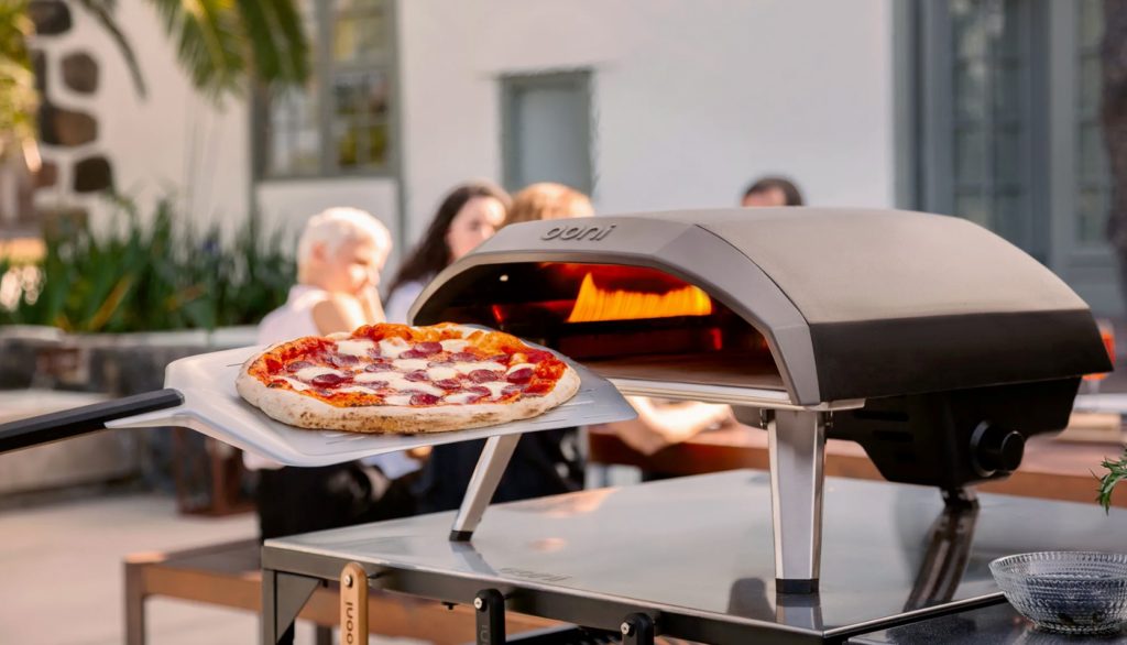 Vind: Udendørs pizzaovn fra Ooni 2 Ooni Koda 16