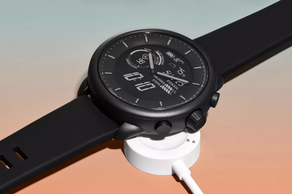 Fossil præsenterer Wellness Edition af sit Gen 6-hybridur 2 FSL5075995 HOL22 AD 04.jpg