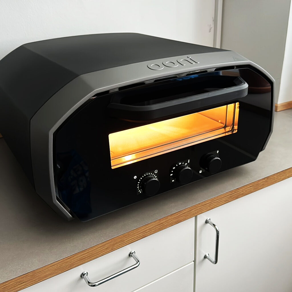 Anmeldelse af Ooni Volt 12 – pizzaovnens Weber-grill 2 Ooni Volt 12