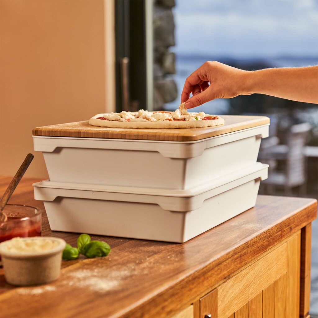 Populær pizzaovn bliver elektrisk 3 Ooni Dough Box Lifestyle Kopi