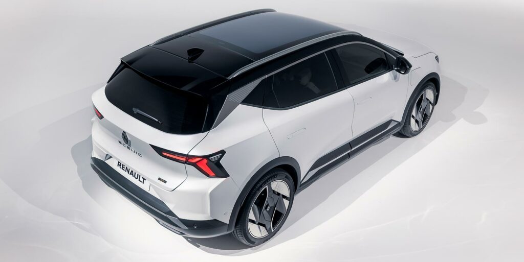 Renault Scenic E-Tech får stort batteri og digitalt panoramatag 4 2023 0904 scenic 004