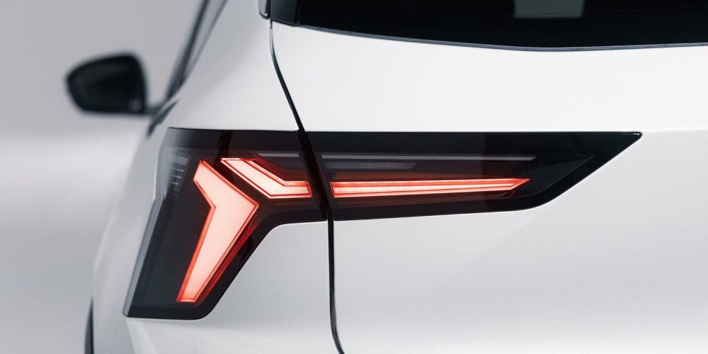 Renault Scenic E-Tech får stort batteri og digitalt panoramatag 6 Renault Scenic