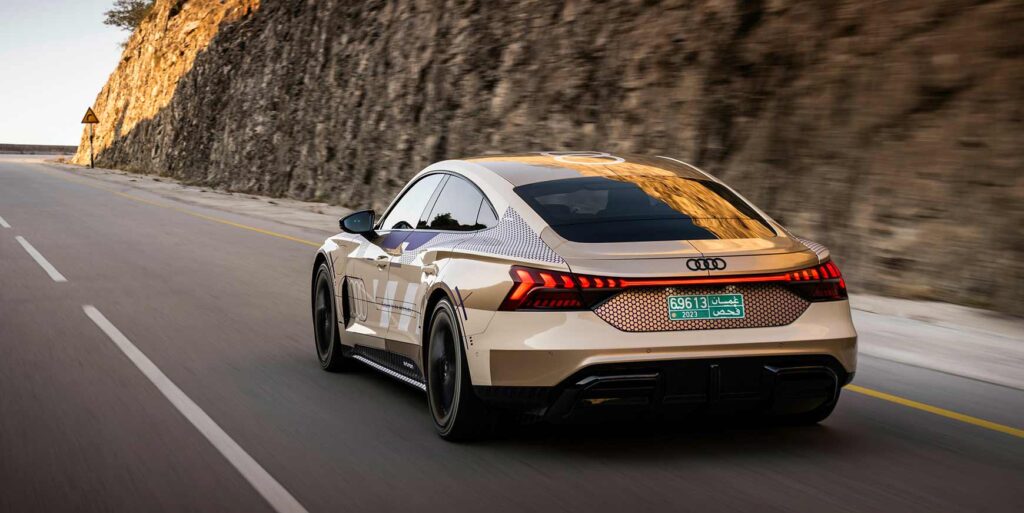 Smugkig på ny Audi e-tron gran turismo 2 Audi e-tron GT