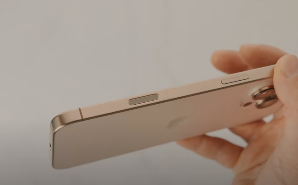 Apple iPhone 16 Pro Max anmeldelse: Et par ekstra detaljer - men det bedste er ikke med... 3 Skaermbillede 2024 09 18 kl. 13.43.32