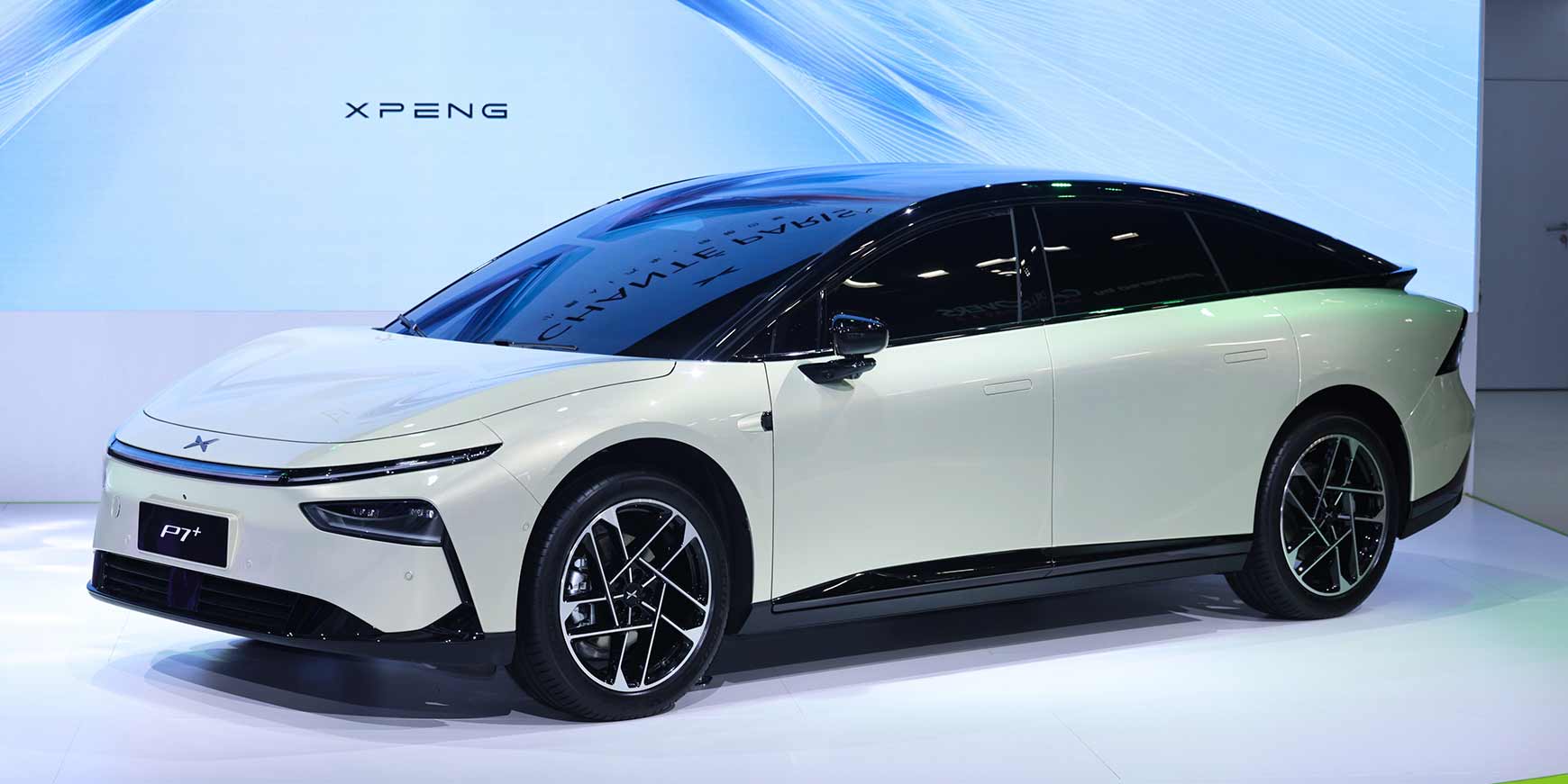 Xpeng lancerer elbil med kunstig intelligens 4 Xpeng P7+