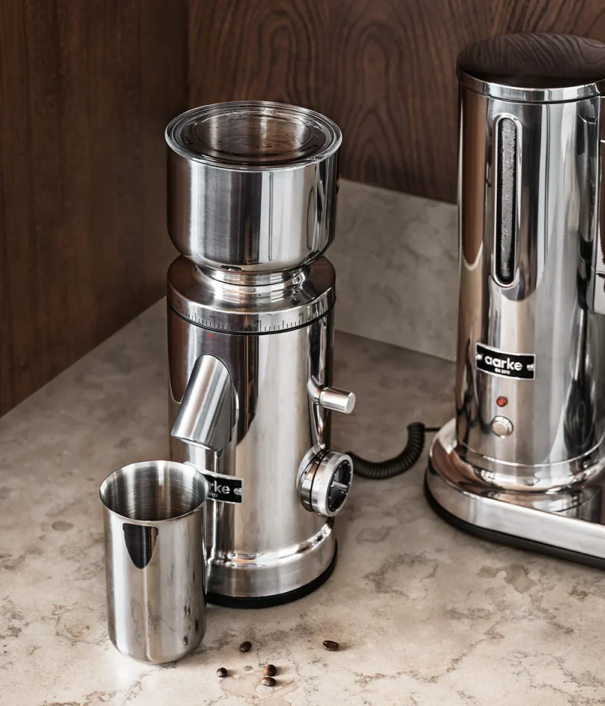 Anmeldelse: Aarke Coffee System 7 Aarke ecom coffee grinder2 1080x1260.png