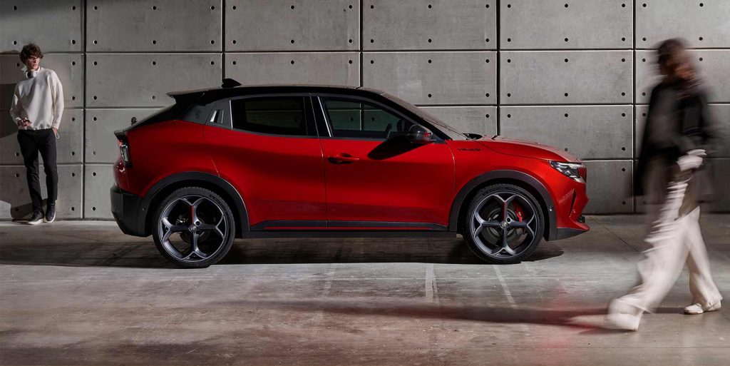 Skarp dansk pris på Alfa Romeos første elbil 2 Alfa Romeo Junior