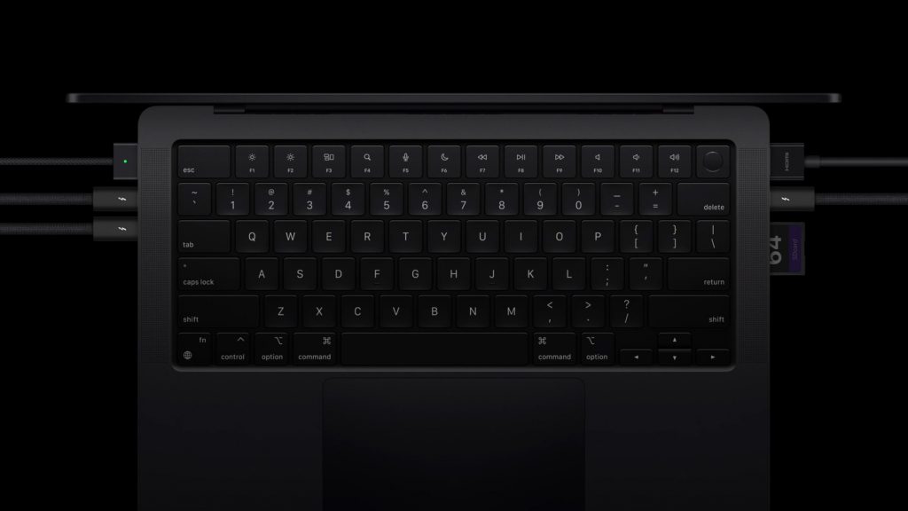 Anmeldelse: Apple MacBook Pro 6 Apple MacBook Pro M4 connectivity
