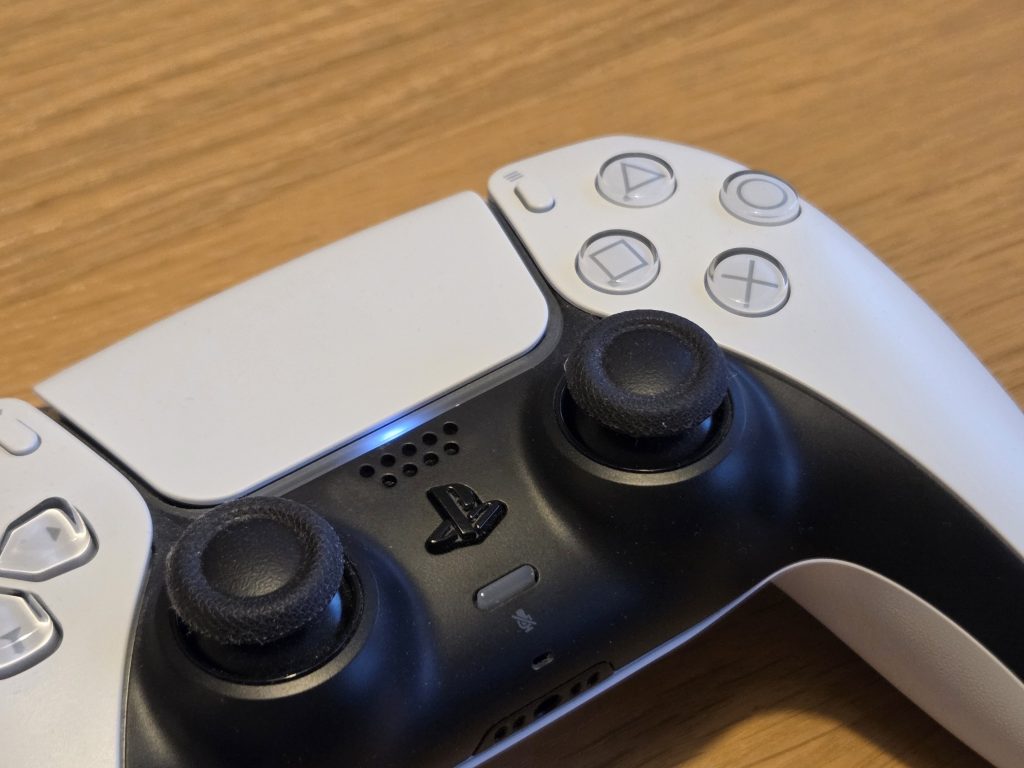 Anmeldelse: Samsung Galaxy S25 12 Samsung Galaxy S25 12MP 3x