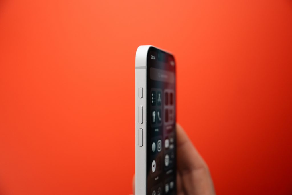 Anmeldelse: Apple iPhone 16e 8 DSC09511