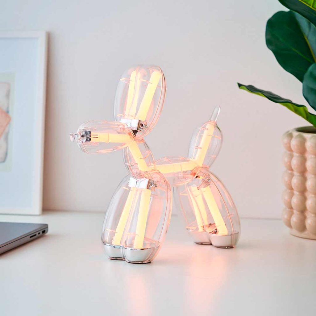 Popkunst møder teknologi: Jeff Koons’ ballonhund bliver til højttaler og lampe 3 2025 0612 koons 03