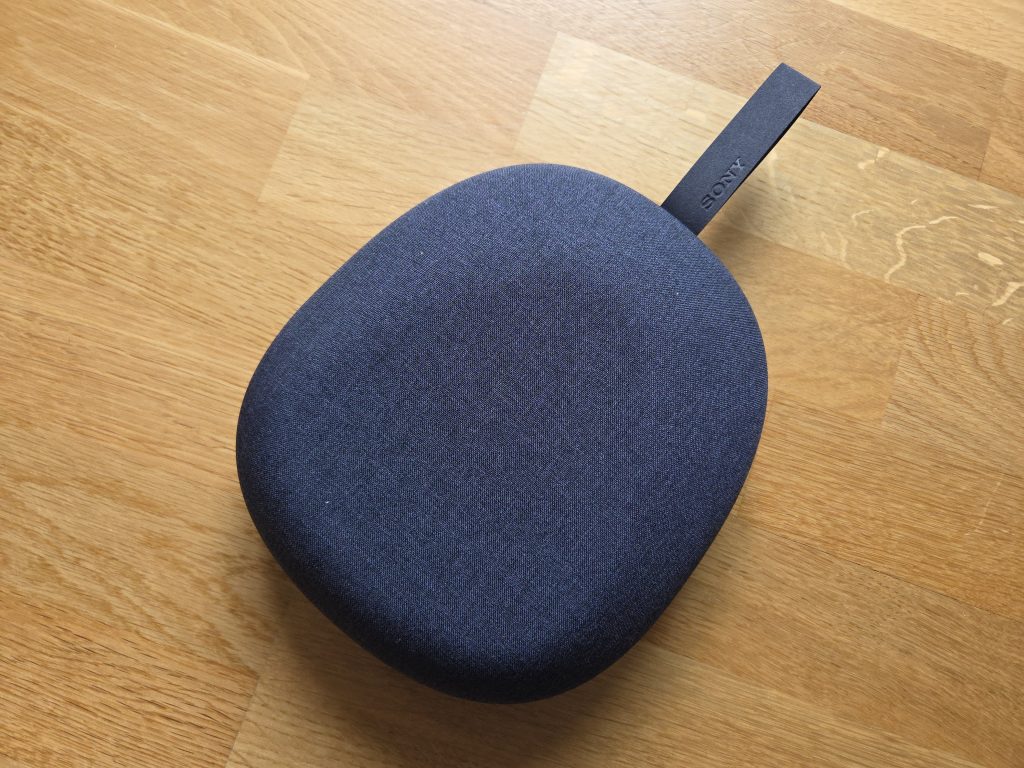 TEST: Sony WH-1000XM6 2 Sony WH 1000XM6 etui