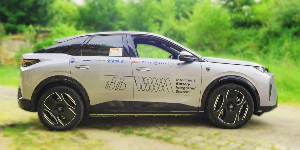 Stellantis bygger opladeren ind i batteriet 2 2025 0922 stellantis 02