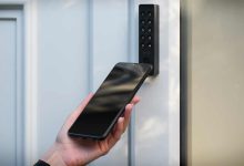 Nu kan du låse døren op som et kortkøb 2 låse