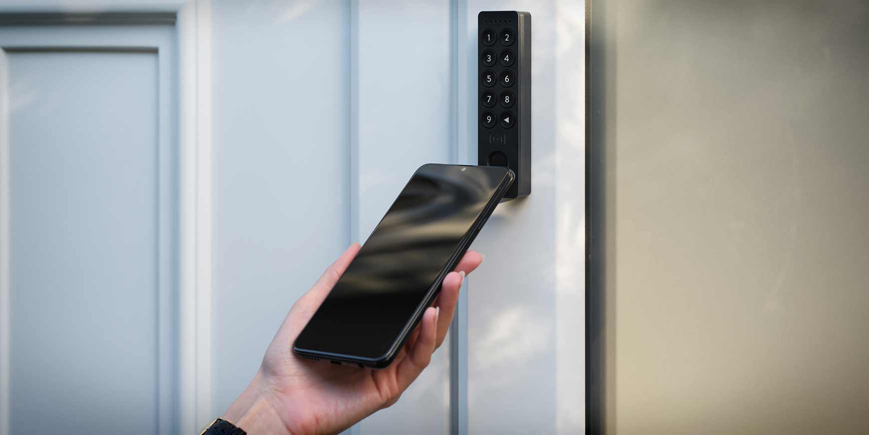 Nu kan du låse døren op som et kortkøb 1 låse