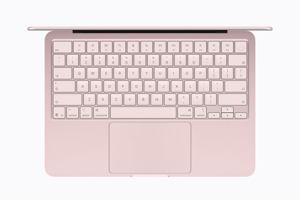 Apple MacBook Neo: Ny billig Mac til 5.500 kroner – her er hagen 5 Apple MacBook Neo keyboard and trackpad 260304 big.jpg.large 2x