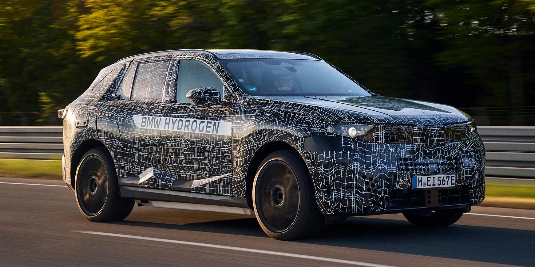 BMW iX5 lover 750 km på brint – men virkeligheden kan bremse festen 2 BMW iX5