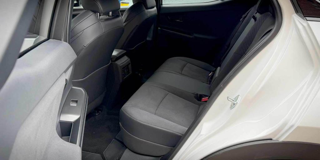 TEST: Toyota C-HR+ er Elroq med mere krudt og kant 4 2026 0722 chrplus 004